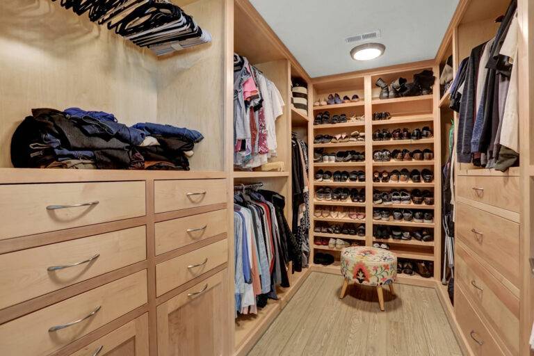 Closet Cabinet Shoe Shelves