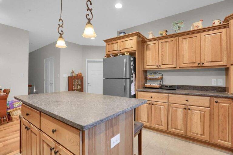 Hickory Kitchen with Steel Gray Granite