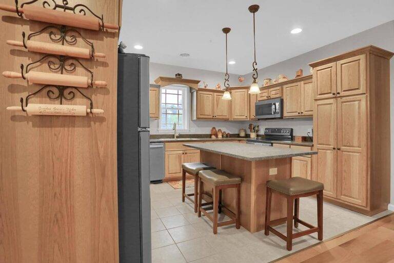 Kitchen Pantry Cabinet