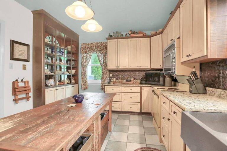 Rustic Farmhouse kitchen tin backsplash